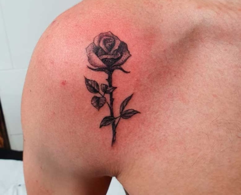 Tatuaje Pequeño Hombre Rosa