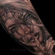 tattoo tatuaje realista rostro de mujer fantasia en valencia